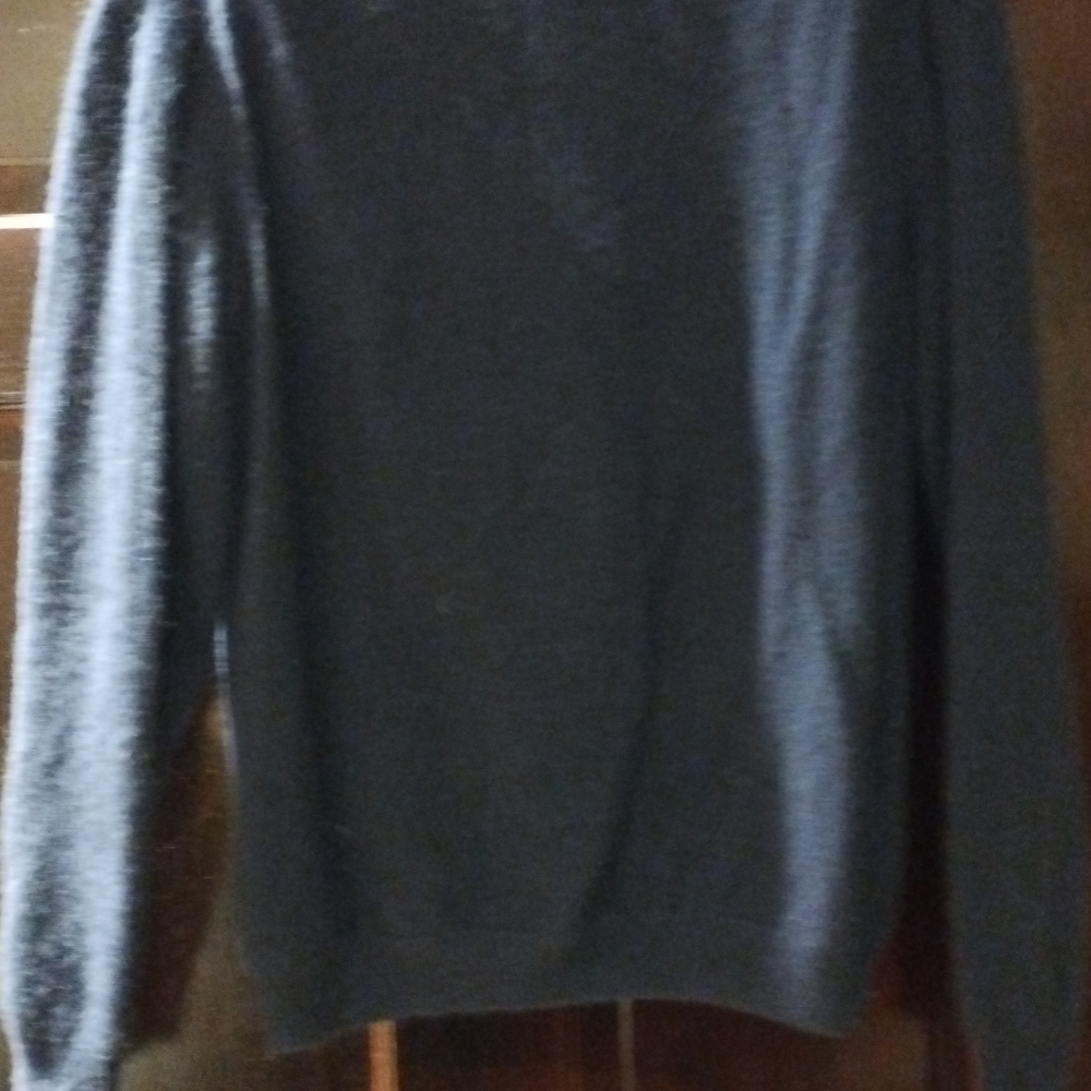 Grayson And Dunn Cashmere Argyle Sweater - Picture 7 of 7